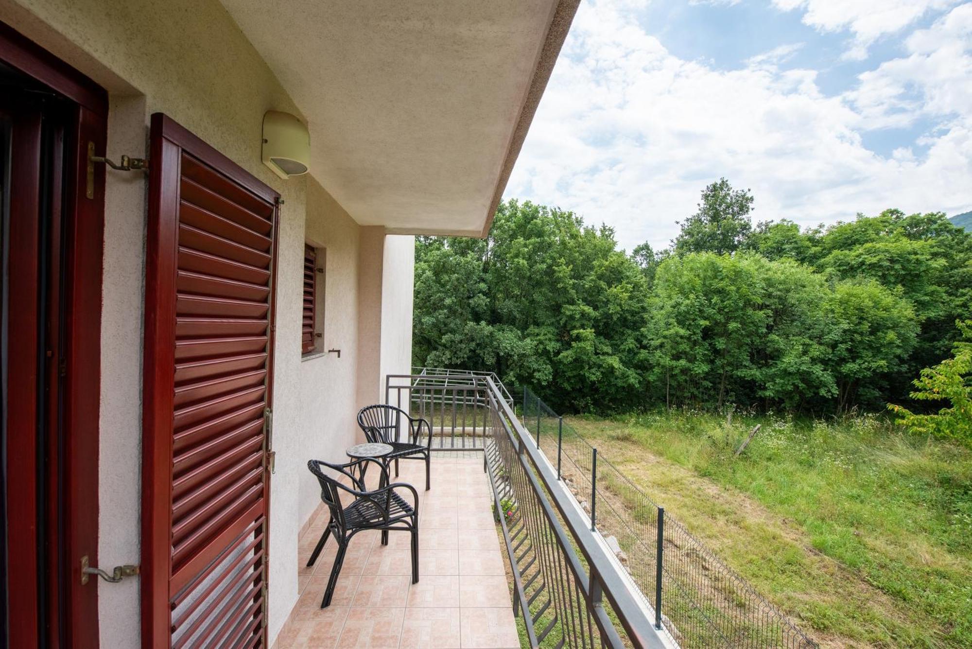 Vanda Apartment *